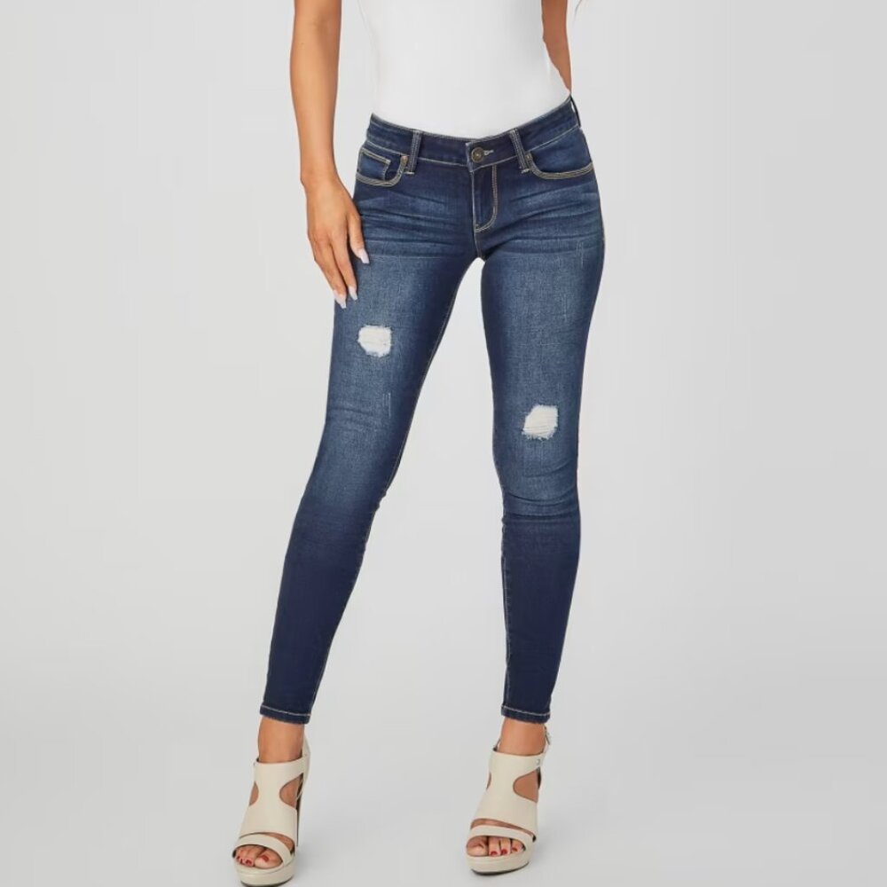 GUESS Women's Blue Jeans Size 25